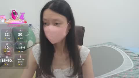 miahchan68 online show from October 23, 7:04 pm