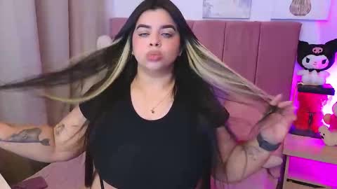 Miah Joness online show from October 13, 1:40 am