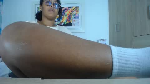 miajoseph_ online show from February 13, 7:35 am