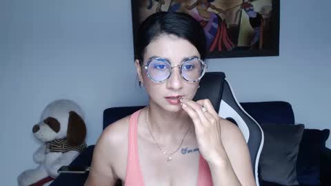 Alejandra khalifa online show from September 22, 10:58 pm