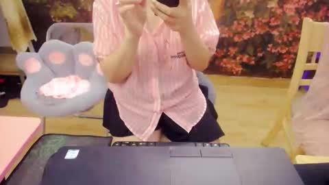 Mia online show from October 12, 2:15 am