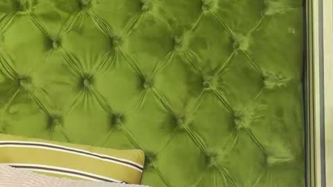 MiaNoir online show from November 7, 8:39 am