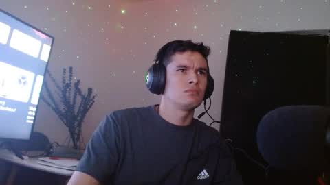 miaou_miaou online show from January 9, 8:33 pm