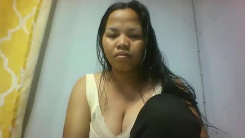 miarii online show from November 10, 4:10 pm