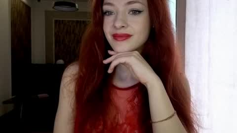 Mia online show from March 18, 8:53 am