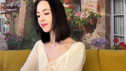 Mia online show from January 15, 7:06 am