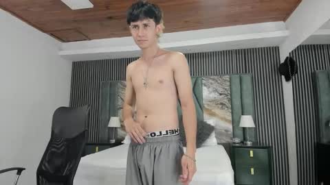 Michael online show from October 28, 11:28 pm