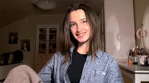 Emily online show from February 26, 4:32 pm