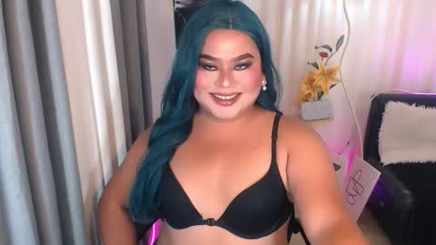 michaelagoddess online show from March 17, 5:51 pm