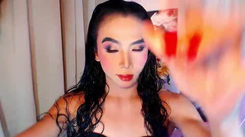 michaelagoddess online show from December 14, 10:32 am