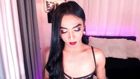 michaelagoddess online show from February 8, 9:51 pm