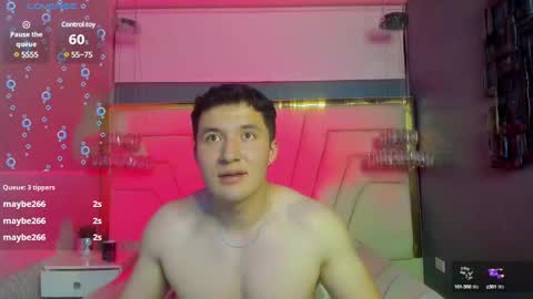 MichaelConnor  online show from February 22, 9:48 pm