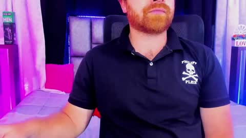 Michael  Contenido explcito online show from March 10, 3:34 am