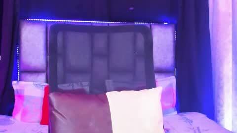 Michael  Contenido explcito online show from March 2, 5:12 am