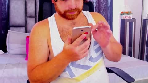 Michael  Contenido explcito online show from March 10, 8:12 pm