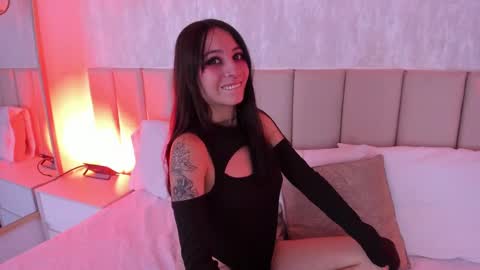 Michael Walkerr online show from February 19, 7:37 pm