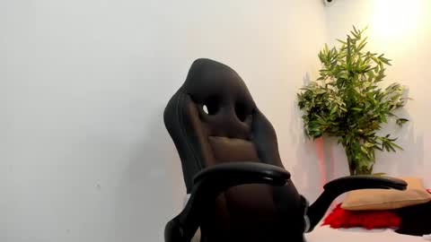 michel_lopez18 online show from September 12, 11:12 am