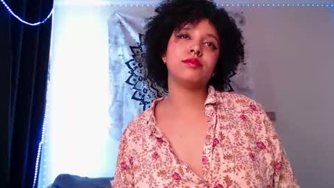 Michi online show from December 15, 4:26 pm
