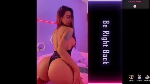 michelle_madson_ online show from October 24, 1:34 pm