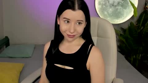 Michelle online show from November 17, 9:50 pm