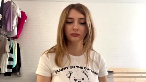 Jenny online show from March 21, 8:19 am