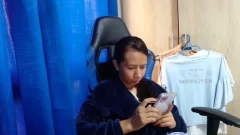 Snapshot of miculohot chatting on October 16, 12:49 pm vanesa sexy online show from October 16, 12:49 pm