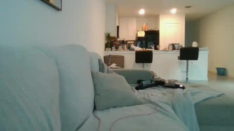 Elinora online show from June 11, 6:17 pm