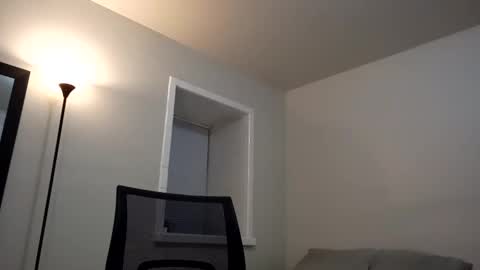 Miguel Castro online show from December 7, 2:58 am