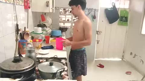 Miguel Angel Santos online show from April 17, 1:57 pm