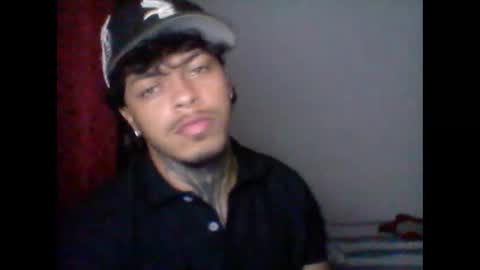 miguelvl01 online show from October 2, 7:18 am