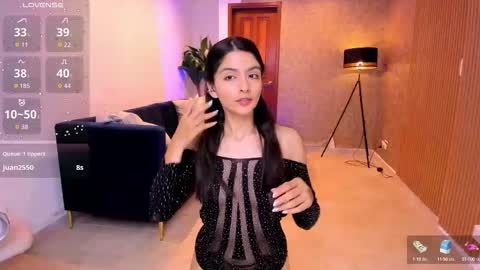 Mia online show from October 13, 11:12 am