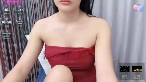 Snapshot of miixuuee chatting on October 23, 9:11 am Ema online show from October 23, 9:11 am