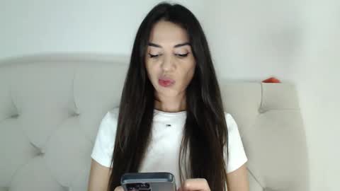 Mika online show from November 20, 6:38 pm