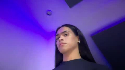 mika_pedersen online show from November 29, 9:11 pm