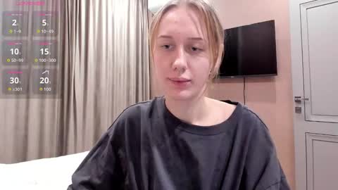 Mika online show from December 13, 11:22 pm