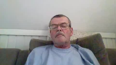 mikael42 online show from February 28, 2:32 pm