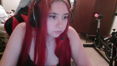 Mika online show from February 17, 10:31 pm