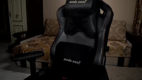 mike0xx online show from December 4, 2:14 am