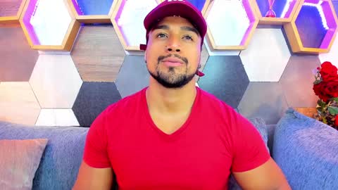   online show from February 6, 11:42 am