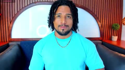   online show from March 25, 6:14 pm