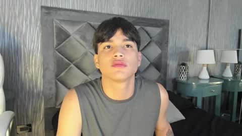 Mike online show from November 9, 3:32 am