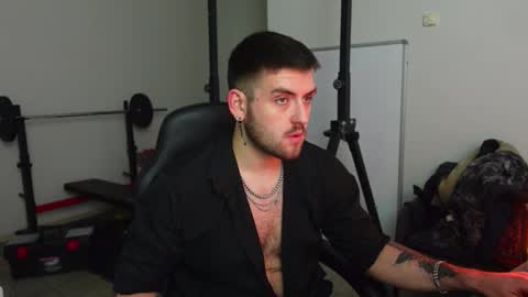 MIKE PLATANO online show from December 16, 10:05 pm