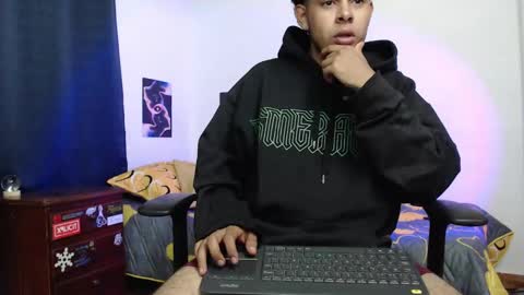 mikedick_420 online show from March 2, 12:09 am