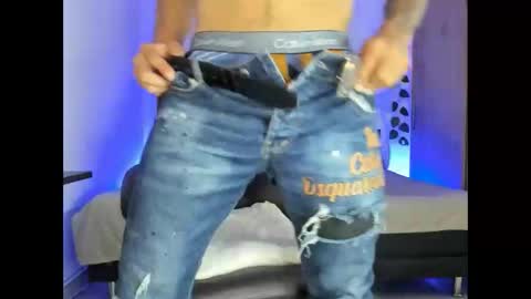 mikee_scooth online show from March 4, 2:32 pm