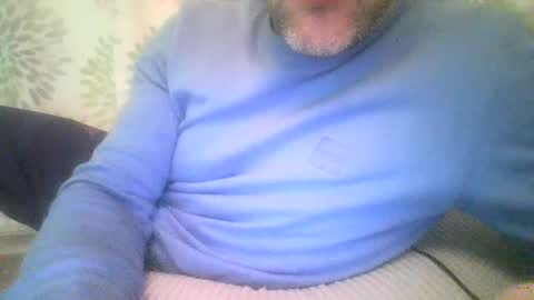 mikehockishuge9 online show from July 3, 11:53 pm