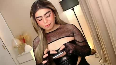 Theresa Luna online show from October 30, 1:06 am