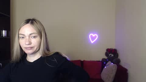 Adalina online show from May 17, 11:30 am