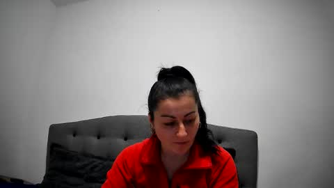 Mikyloveu online show from December 13, 4:38 pm