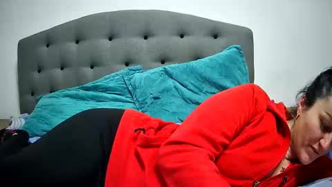 Mikyloveu online show from February 24, 6:58 pm