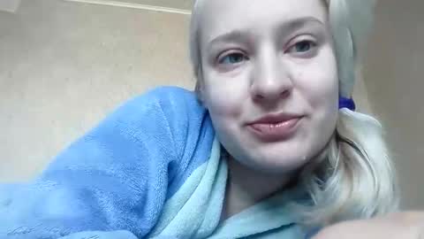 Mila 420 online show from April 16, 6:24 am